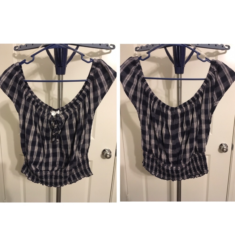 NWT Cropped Top from Tilly’s